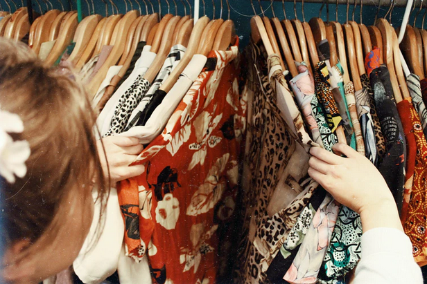 One way to improve small business e-commerce is to bring offline benefits to the online shopping experience.